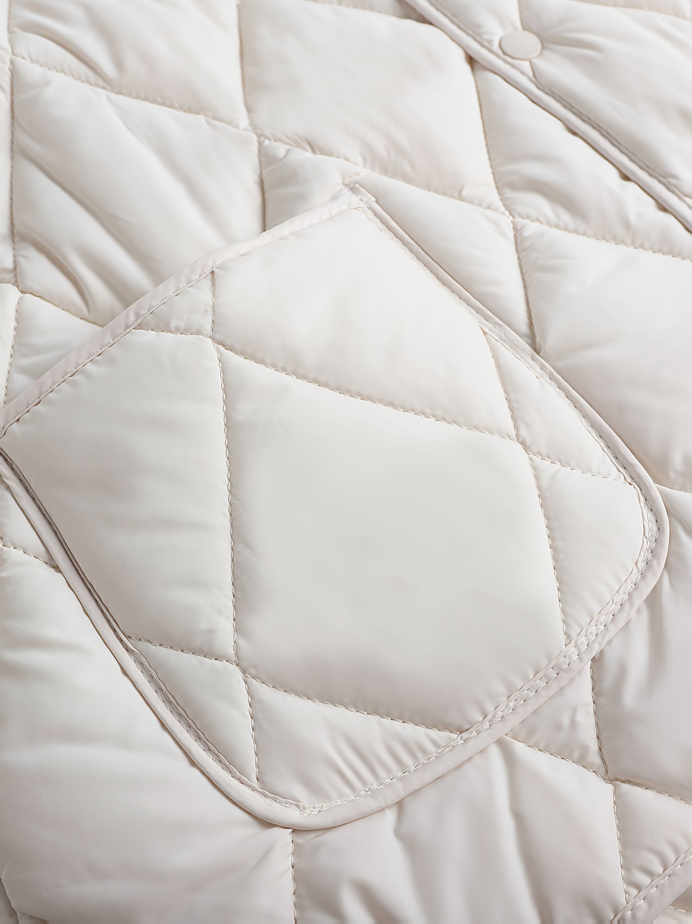 Zeyna™ Veste Puffer Femme – Élégante & Confortable